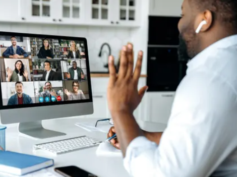 How Companies Can Connect With Job Seekers More Effectively